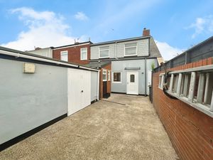 Photo 13- click for photo gallery